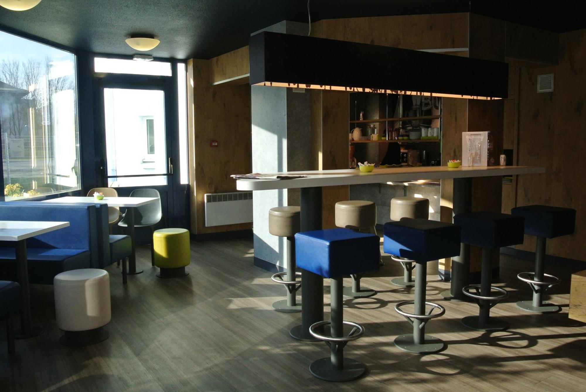 Ibis Budget Chambery Sud Challes Les Eaux Zewnętrze zdjęcie
