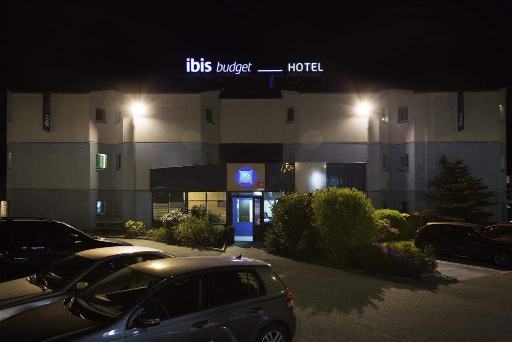 Ibis Budget Chambery Sud Challes Les Eaux Zewnętrze zdjęcie