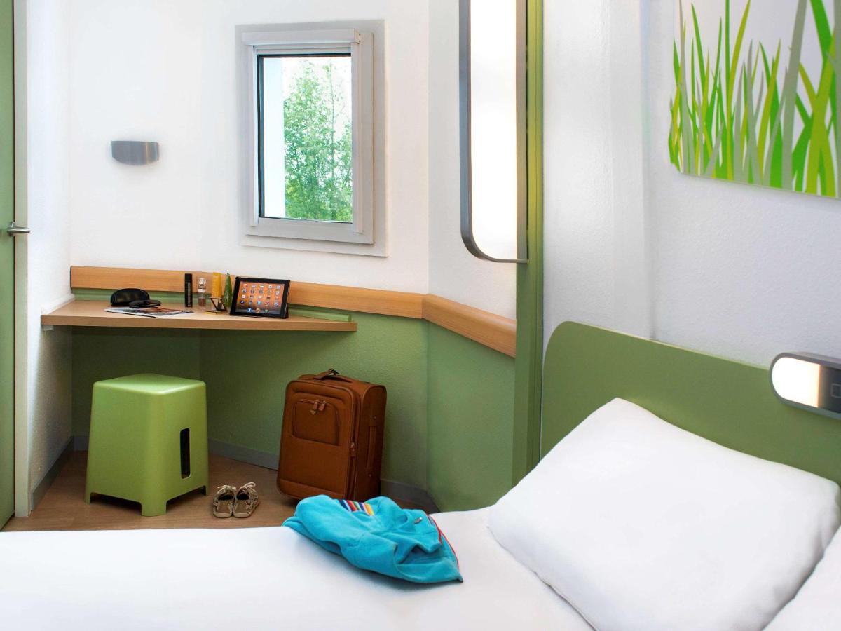 Ibis Budget Chambery Sud Challes Les Eaux Zewnętrze zdjęcie